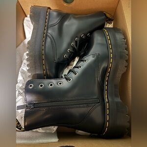 Platform Dr. Martens